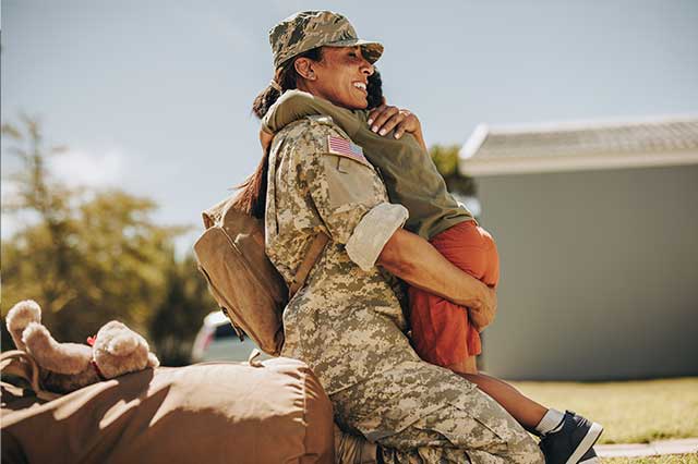 military mom coming home